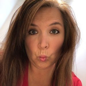 Meet your Posher, Tara